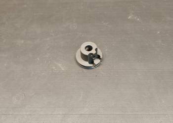 Mocowanie uchwyt linka zawór wydechowy silniczek zaworu KTM 125 lc2 Sachs