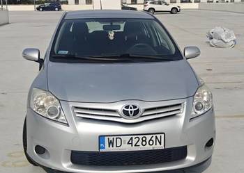 Toyota Auris - świetna do jeżdzenia po mieście