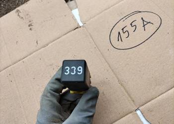 PRZEKAŹNIK 399 4A0907517