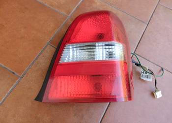 Lampa prawa tył sedan Nissan Primera P12