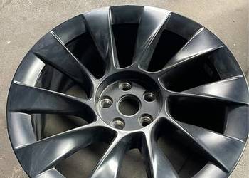 Tesla Y felgi induction 20"