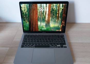 MacBook Air 13 2020 i5 8/256GB MacBook Air 13 2020 i5 8/256GB