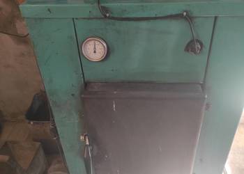 Sprzedam tanio piec co wraz z grzejnikami żeliwnymi w dobrym stanie