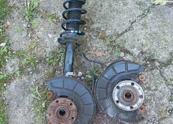 VW Tiguan 5N zwrotnica piasta przód lewa prawa