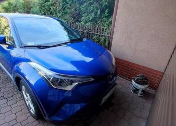 Sprzedam Toyota C-HR rocznik 2018