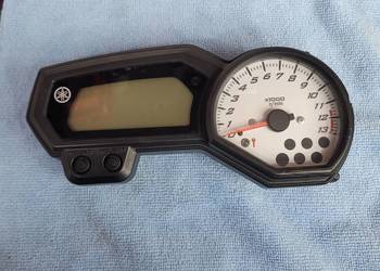 Yamaha FZ 8 FZ8 LICZNIK ZEGAR PRĘDKOŚCIOMIERZ ABS