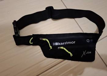 Nerka saszetka czarna biodrowa na pas.