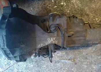 AUDI A4 B5 1.8 APT SKRZYNIA BIEGÓW