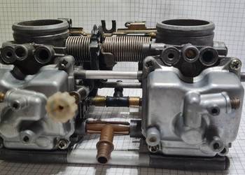 Suzuki GS 500 gaźnik kompletny