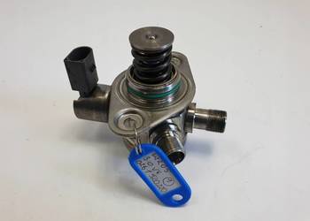 Mercedes W205 3.0 V6 POMPA PALIWA 0261520220