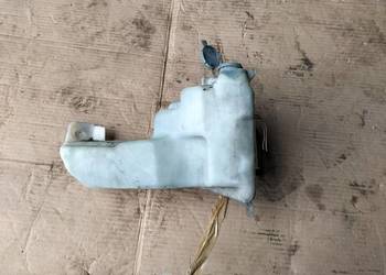 Zbiorniczek płynu spryskiwaczy AUDI 80 B3