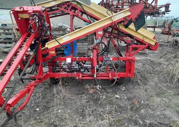 Kombajn Simon do marchwi warzyw