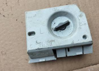 AUDI 80 B3 B4  WKŁAD LAMPY TYŁ LEWY BIAŁY