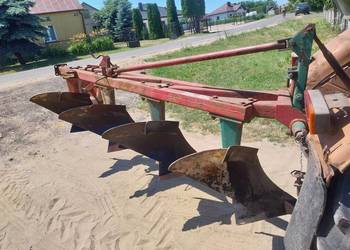 Sprzedam lub zamienię Plug 4 skibowy Unia Grudziądz 4x35