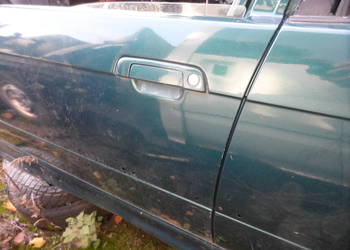 bmw 3 e36 czesci drzwi  kolor BOSTONGRUN METALLIC bmw 3 e36 czesci drzwi  kolor BOSTONGRUN METALLIC