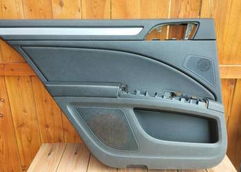 Skoda Superb 2 boczki drzwi lewy prawy tył oryginał skóry 3T5867211 ładne