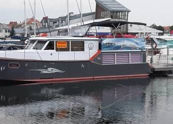 Uwaga! dom na wodzie łódź motorowa typu hauseboat 2 silniki