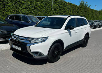 Mitsubishi Outlander 7 osobowy KeyLess Szyberdach Kamery 360 III (2012-)