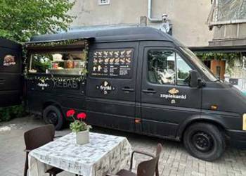 Food truck kebab zapiekanki