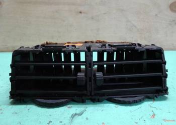TOYOTA YARIS II LIFT 09r kratka nawiewu środkowa