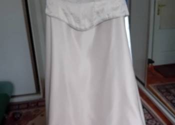 złotymi akcentami2 częściowa suknia w super gatunku ze