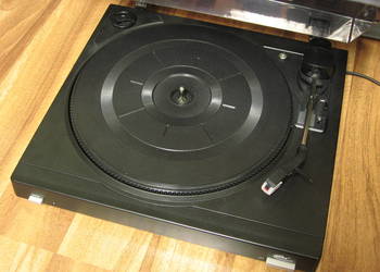 ELTA 2955 Gramofon z nowym paskiem i igłą,półautomat 3 prędkości sprawny