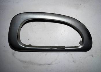OSŁONA KLAMKI DRZWI LEWY PRZÓD  PEUGEOT 307