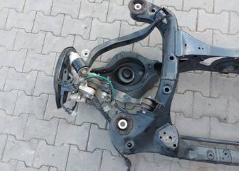 LEXUS RX500H V 5 2023-  ZAWIESZENIE LEWY TYŁ ZWROTNICA WAHACZE