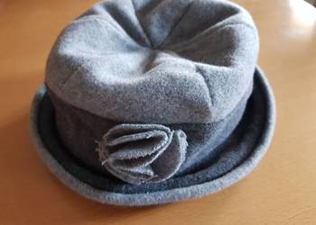 Kapelusz nakrycie głowy melonik czapka beret stylowy eleganc