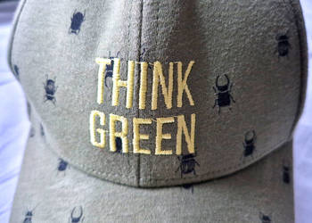 Czapka dla chłopca lub dziewczynki Reserved „Think Green” – rozmiar M