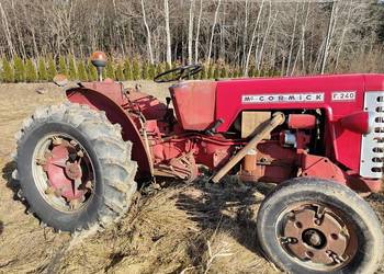 Traktor Ciągnik Sadowniczy Wąski McCormick MC CORMICK F.240 F-240 30 KM