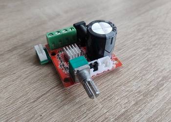 Prosty wzmacniacz audio stereo 12V