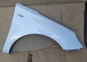 Hyundai i30 III błotnik prawy przód