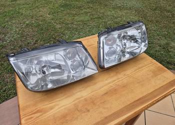 Lampy przód przednie VW Bora Hella