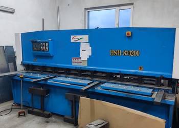 Hydrauliczne Nożyce Gilotynowe CNC 8 x 3200 mm / Gilotyna