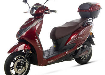 Skuter elektryczny Blinc Beta - 2000W Nowość Pojemny kufer na kask Skuter elektryczny Blinc Beta - 2000W Nowość Pojemny kufer na kask