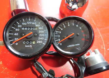 MOTO GUZZI licznik liczniki zegar zegary obrotomierz wskaznik paliwa