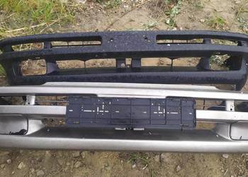 Subaru justy zderzak przód przedni