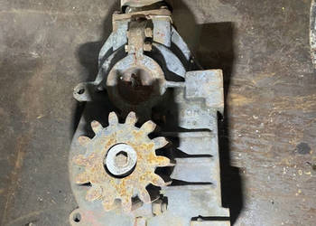Przekładnia zębata / reduktor żeliwny PRK-126