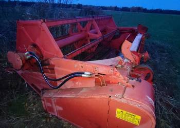 Heder kombajn zbożowy Massey Ferguson 520 530