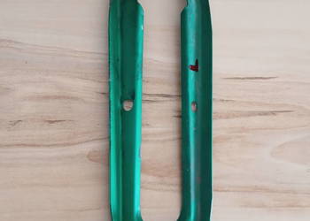 Audi 80 Cabrio Wspornik Uchwyt błotnika 893821138 prawy