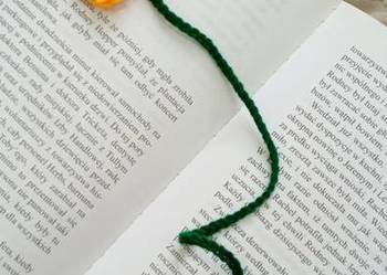 Kwiatek na szydełku, zakładka do książki