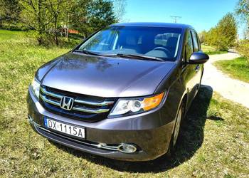 Super stan 3.500 benzyna 245km 109tys 8 osób