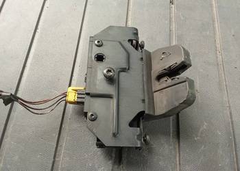 Opel signum /Vectra C /zamek tylnej klapy orginal