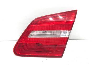 LAMPA TYŁ PRAWA WEWNĘTRZNA MERCEDES W246 Minivan 11-18 ŚWIATŁO