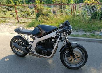 Suzuki GS 500 na części sprawy jeszcze w całości