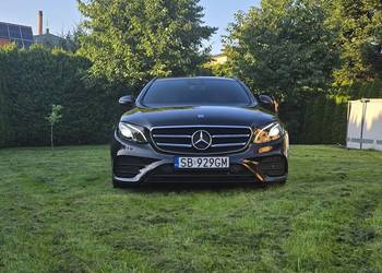 Mercedes-Benz Klasa E 220 d T 9G-TRONIC AMG Line