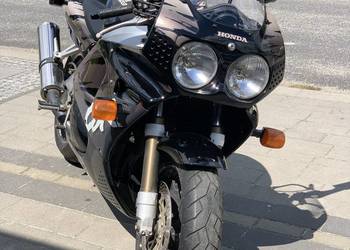Honda CBR 900 FireBlade SC28 1992 zarejestrowany