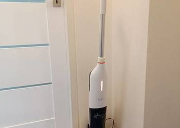 Odkurzacz mopujący Ilife W90 zestaw
