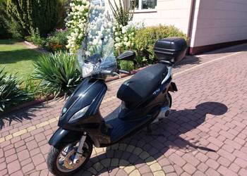 Piaggio Fly 125